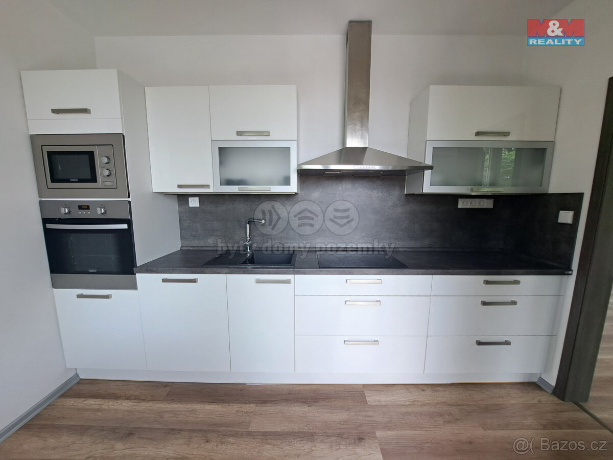 Pronájem bytu 2+1, 52 m², Milevsko, ul. Sažinova