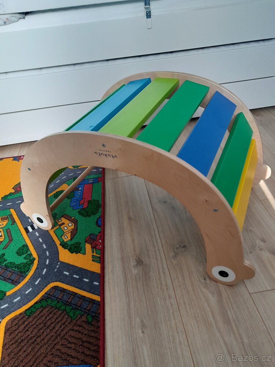 Montessori houpačka Utukutu