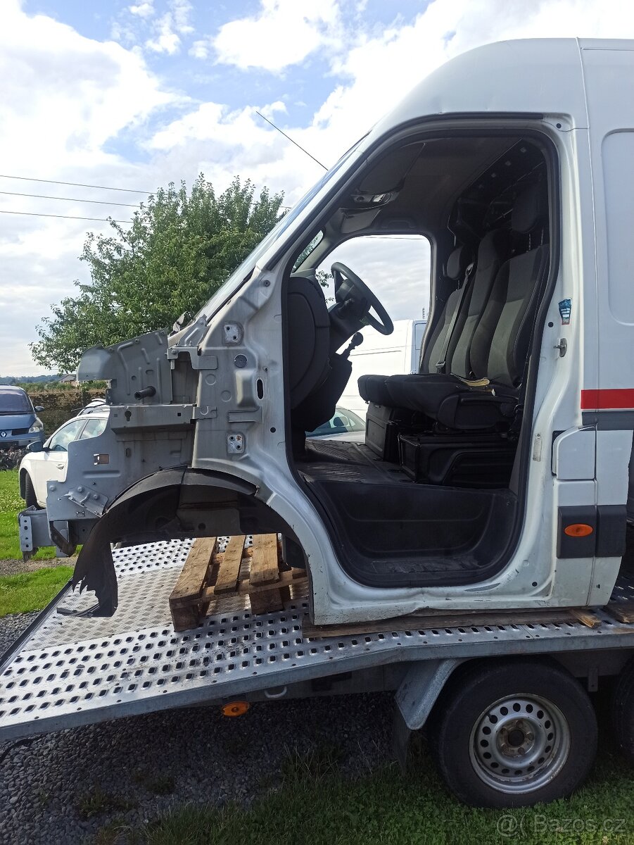 RENAULT MASTER III kabina
