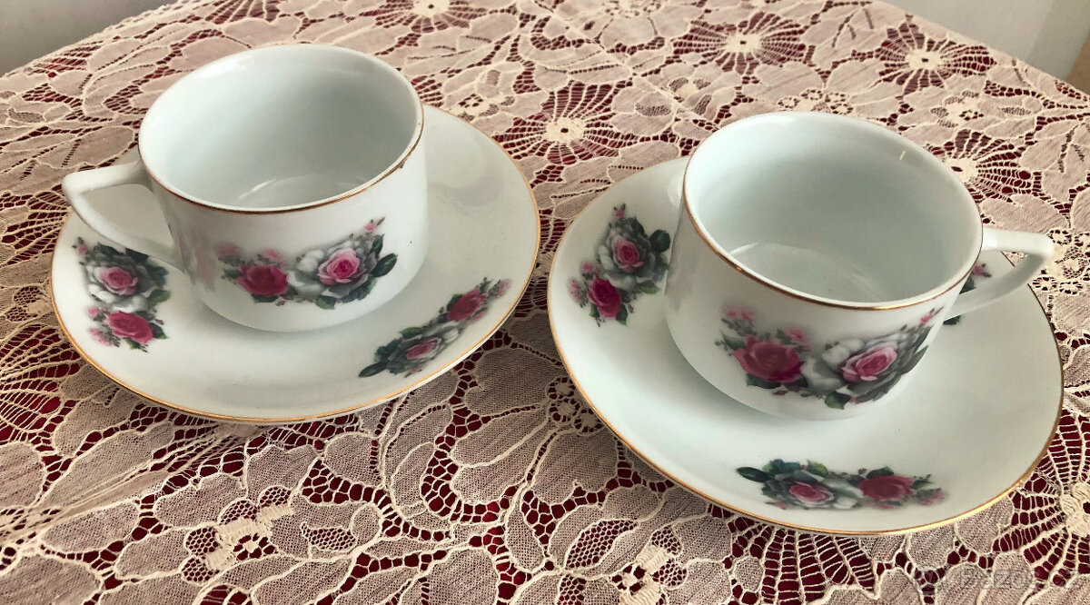 Přátelská porcelánová souprava