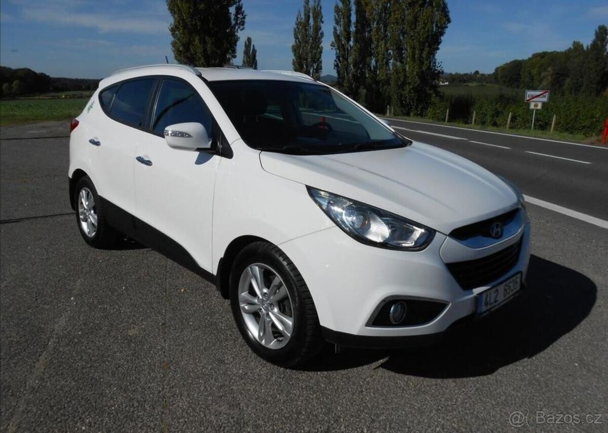 Hyundai ix35 2,0 CRDi 4x4 CZ Serviska nafta