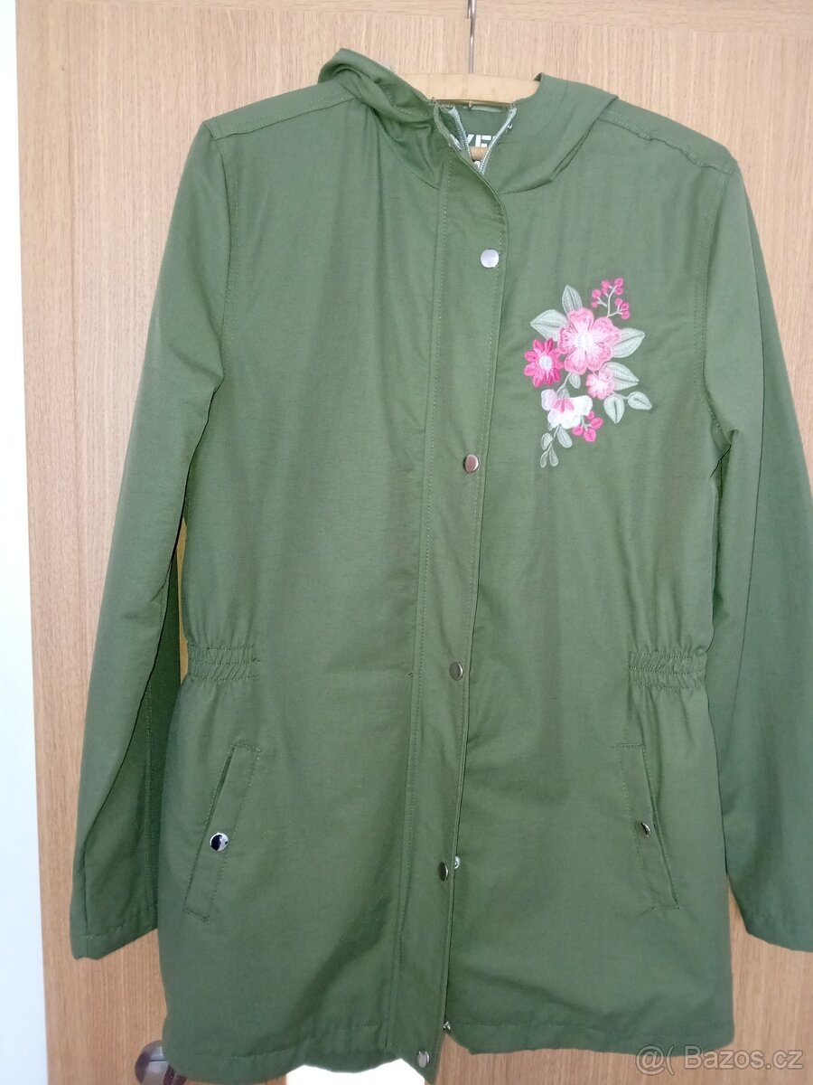 Dámská bunda slabá vel. M/L