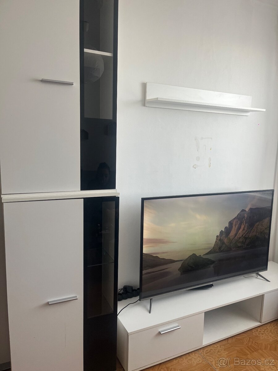 Obývací stěna