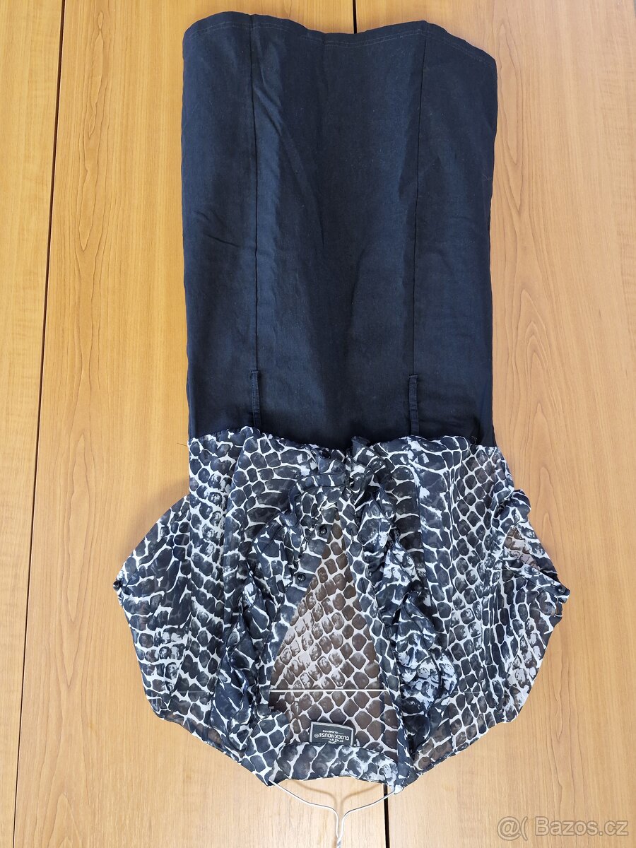 Šaty s elastanem Clockhouse