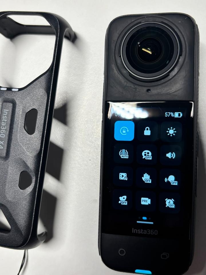 Insta360 X4 s baterií navíc