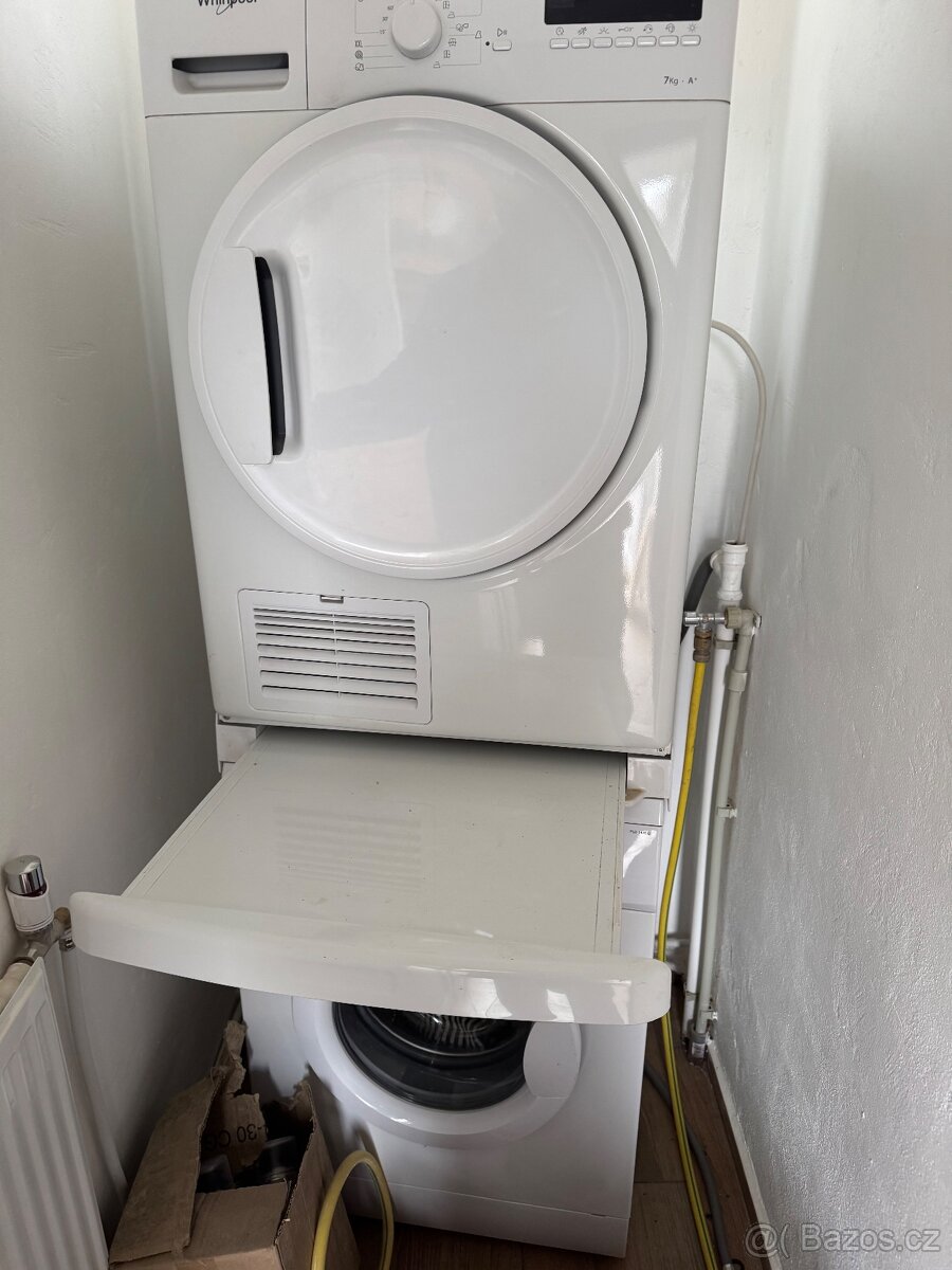 Pračka + sušička + mezikus s poličkou
