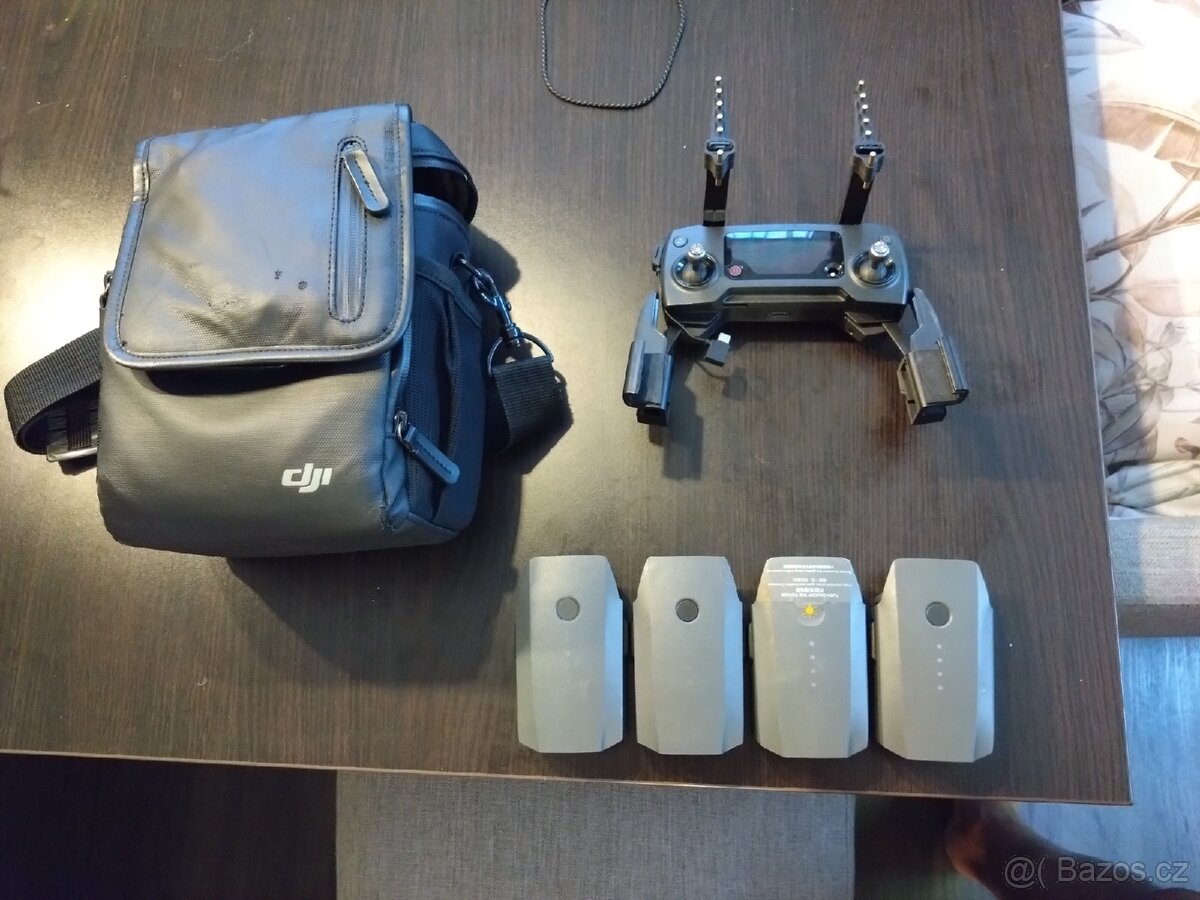 Dji pro ovladač,brašna a baterie