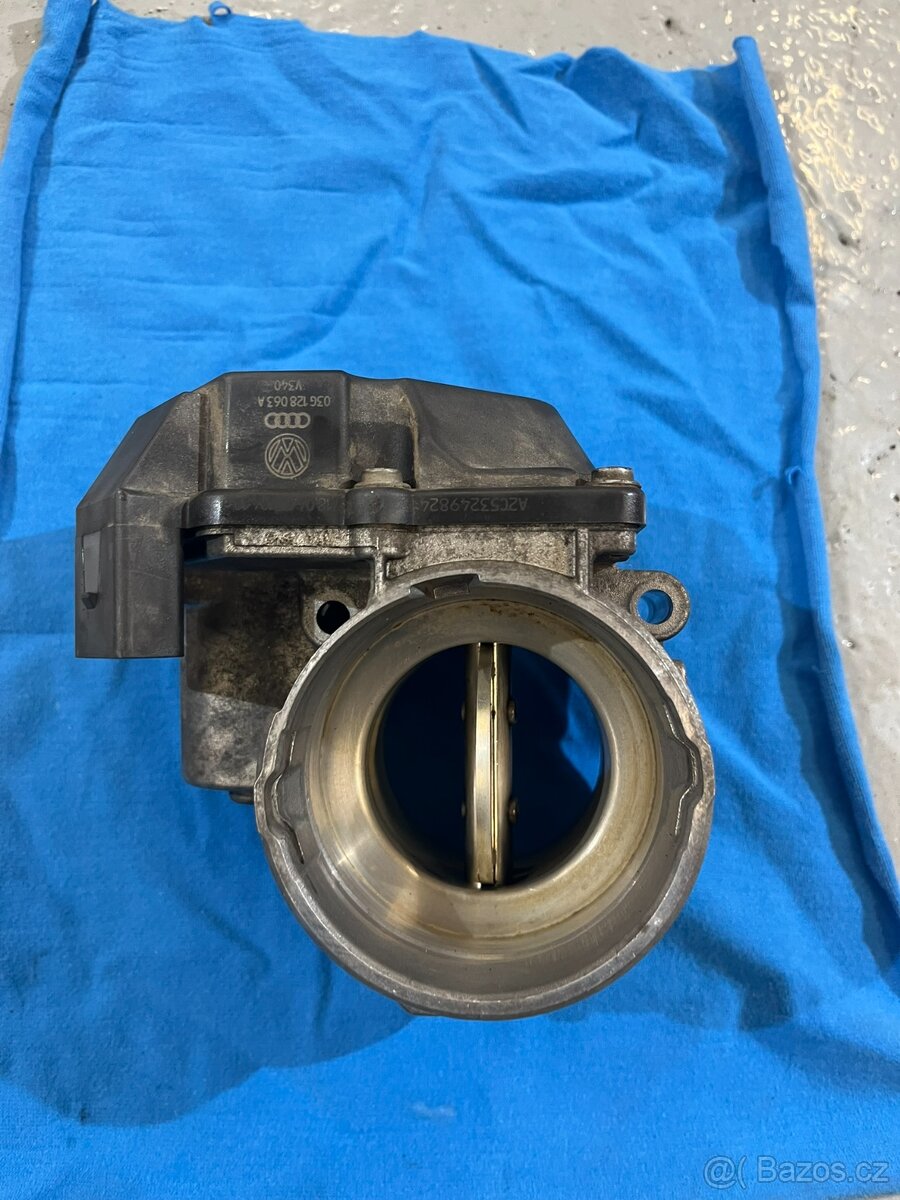 Škrtící klapka 2.0 TDI 103Kw PD Passat, caddy, octavia,...