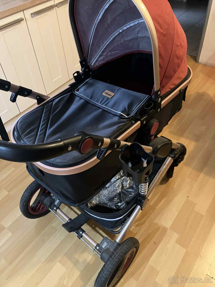 Dětský kočárek