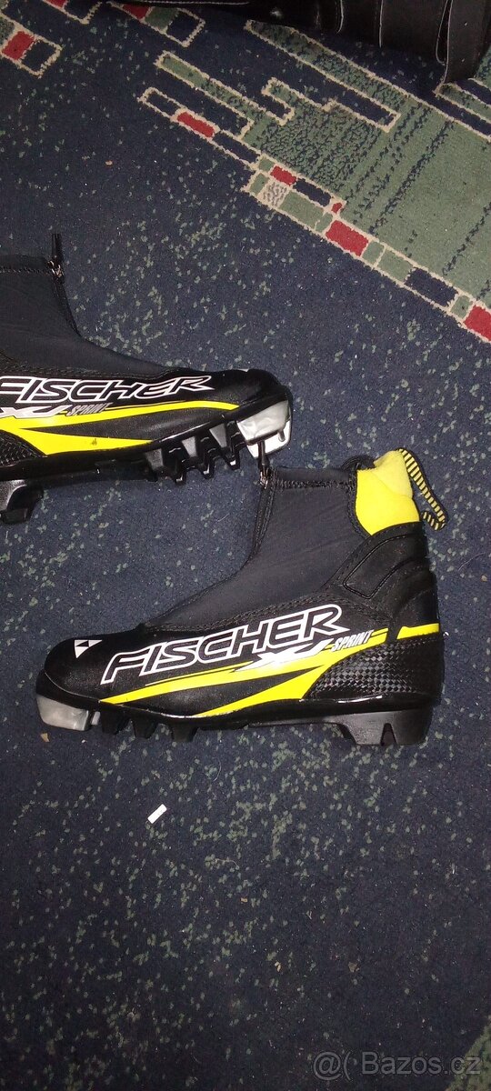 boty na běžky fischer, vel. 34 (stélka 21,5 cm) NNN