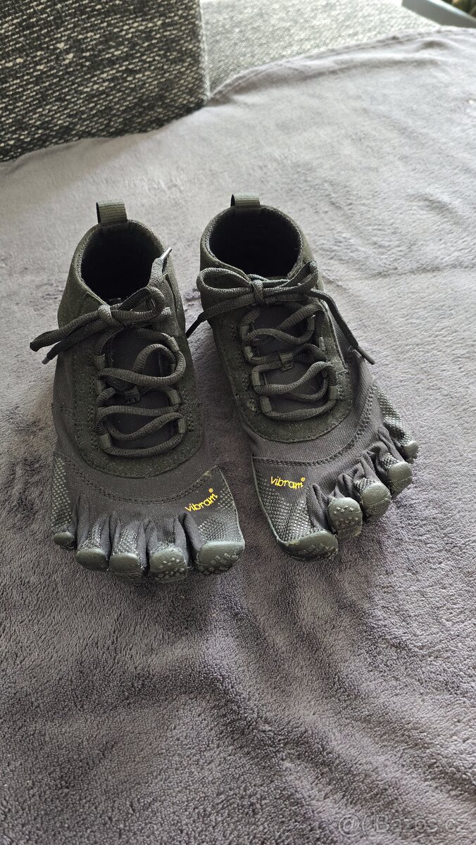 Trekingova obuv Vibram