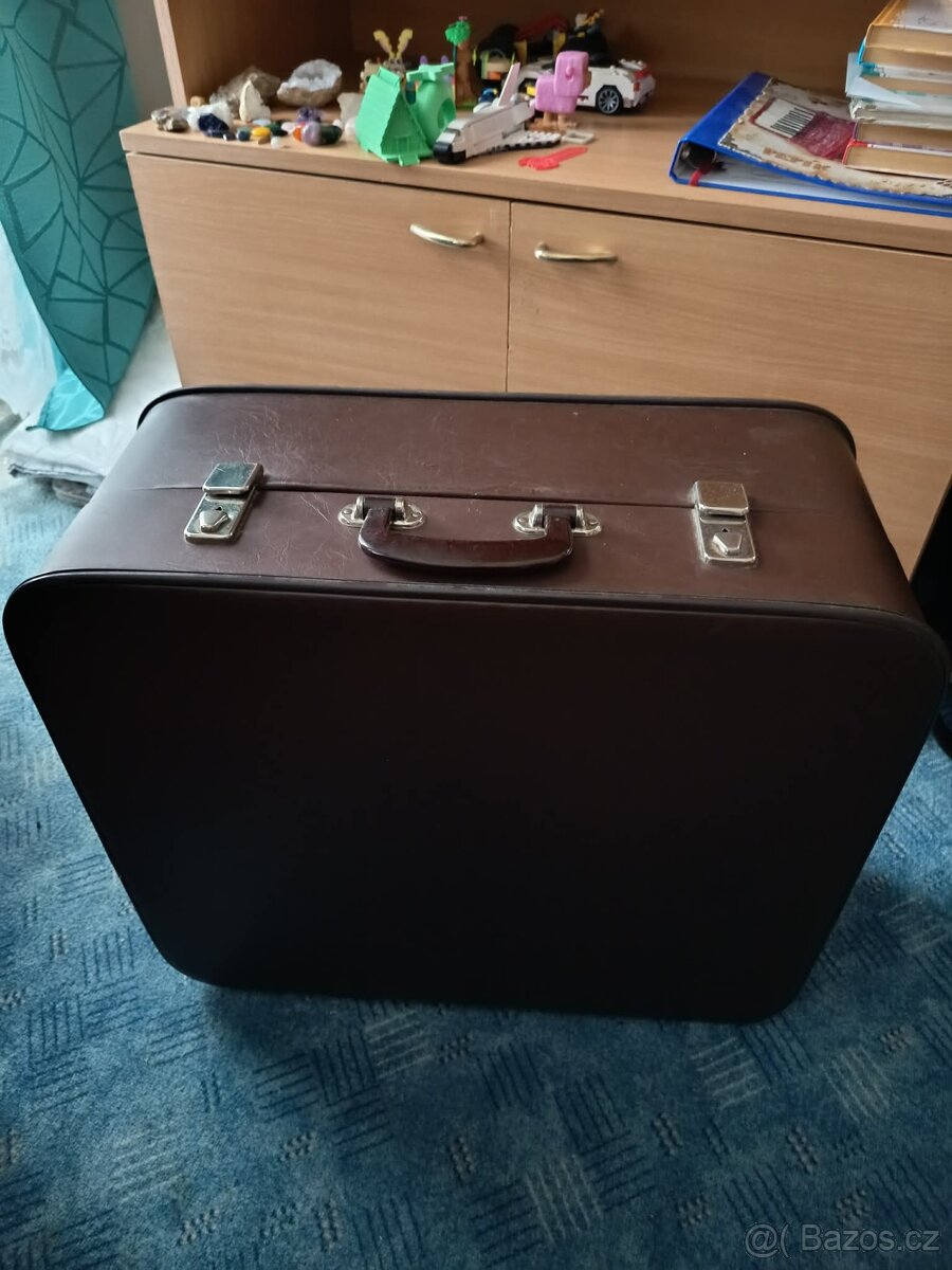 Kufr na akordeon 120 basů