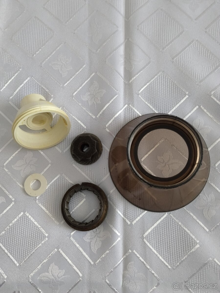 ETA 022 mlýnek na mák