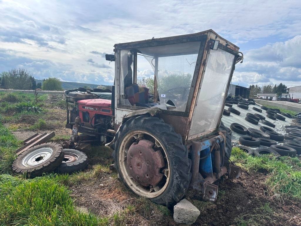 Prodej vyhrnovač traktor Zetor, opačný traktor - samovýroba
