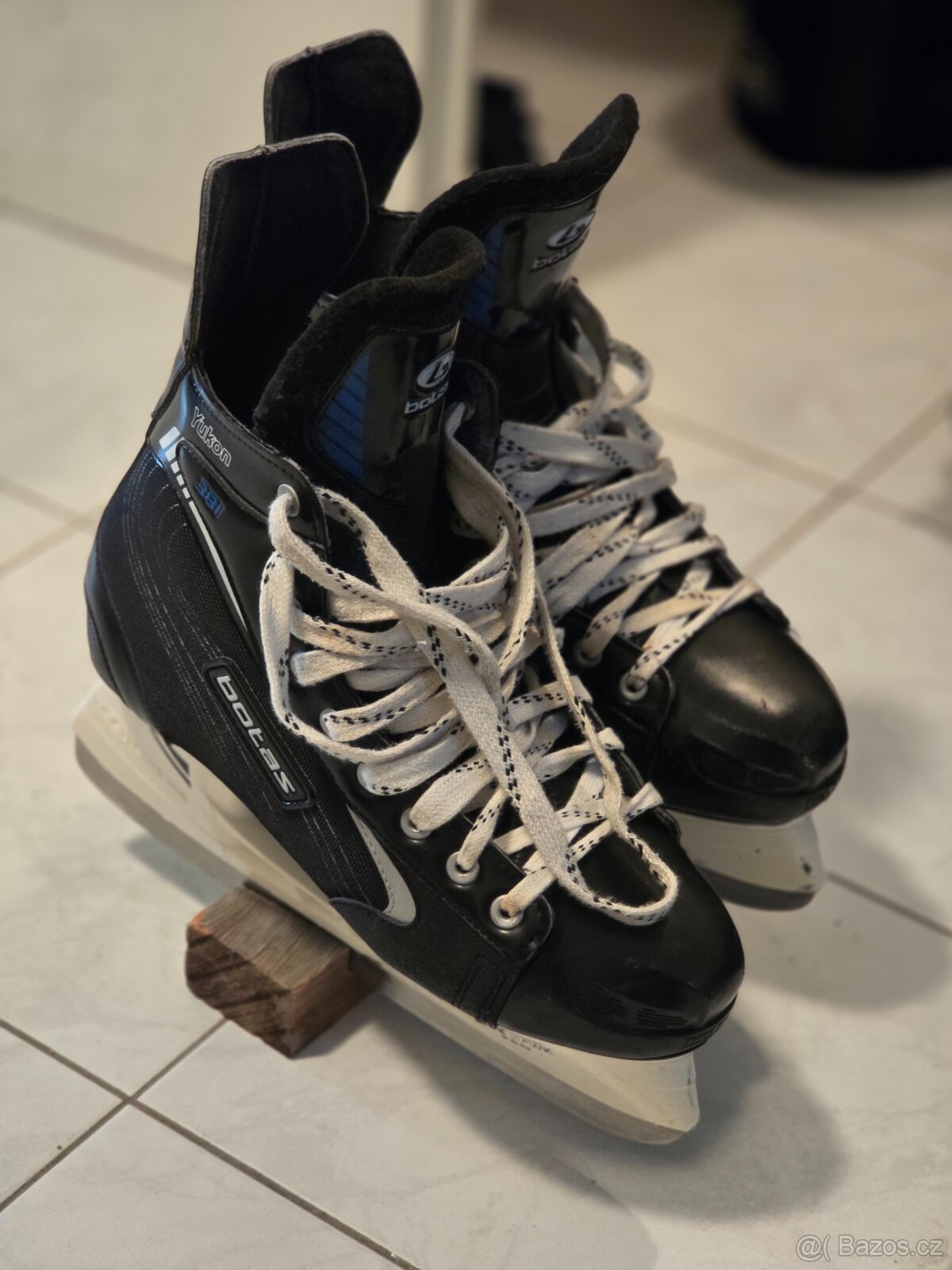 Brusle Botas Yukon 381 vel. 45.