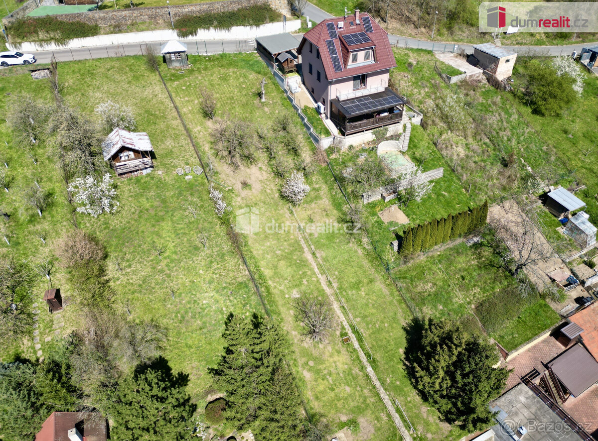 Stavební pozemek s panoramatickým výhledem – Zlín, Prštné