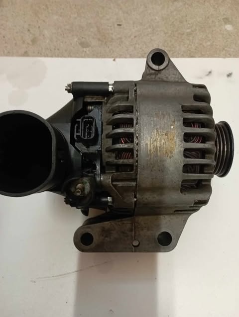 Ford mondeo  mk 3   2.0 tddi  tdci   85   96 kw