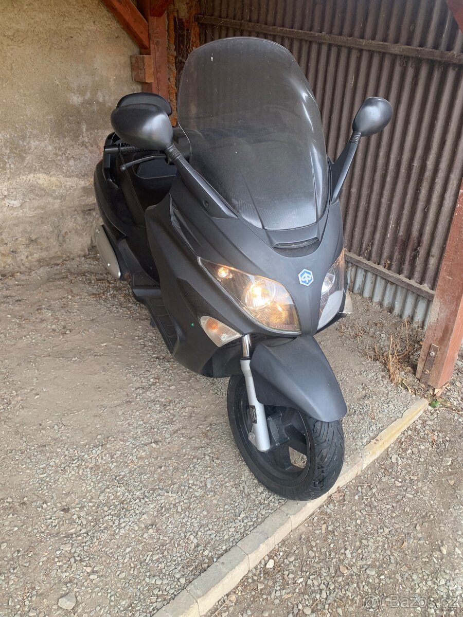 Skutr PIAGGIO