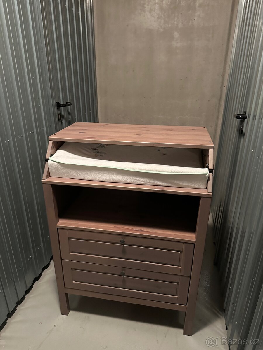 IKEA Sundvik přebalovací stůl