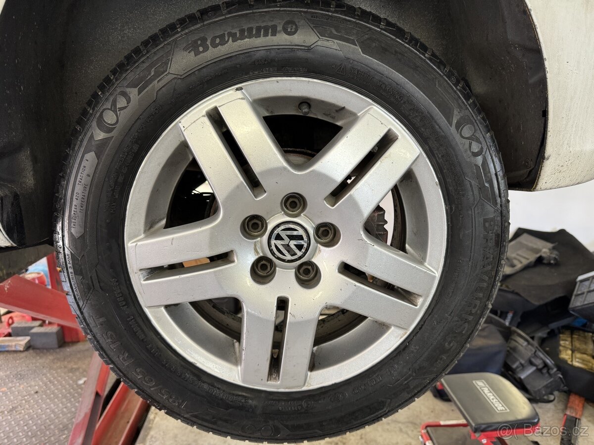 NOVÉ Barum Bravuris letní pneu 185/65 R15 koupeno 01/24