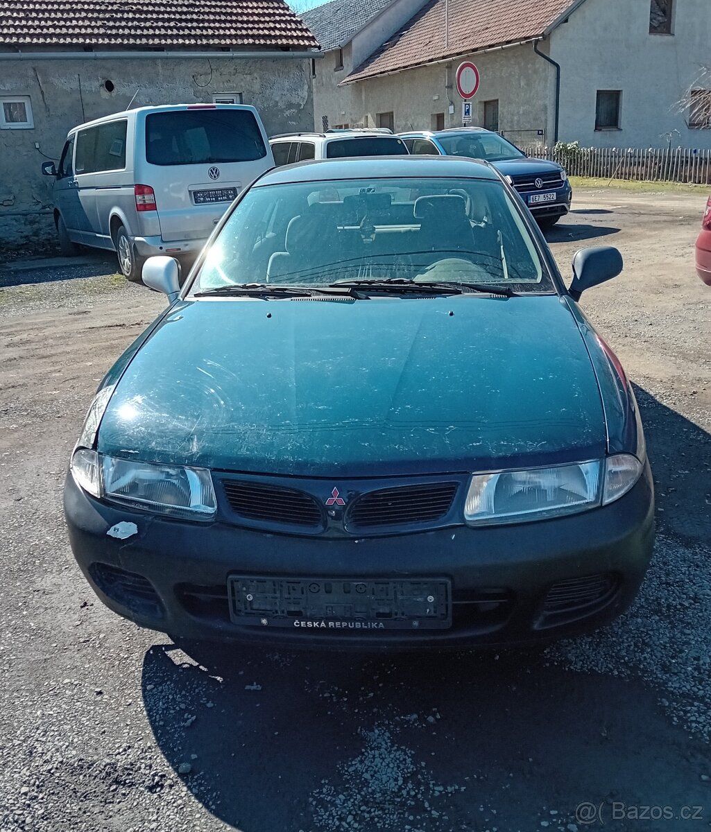Prodám díly z Mitubishi Carisma 1,6 66kW,1996 4G92