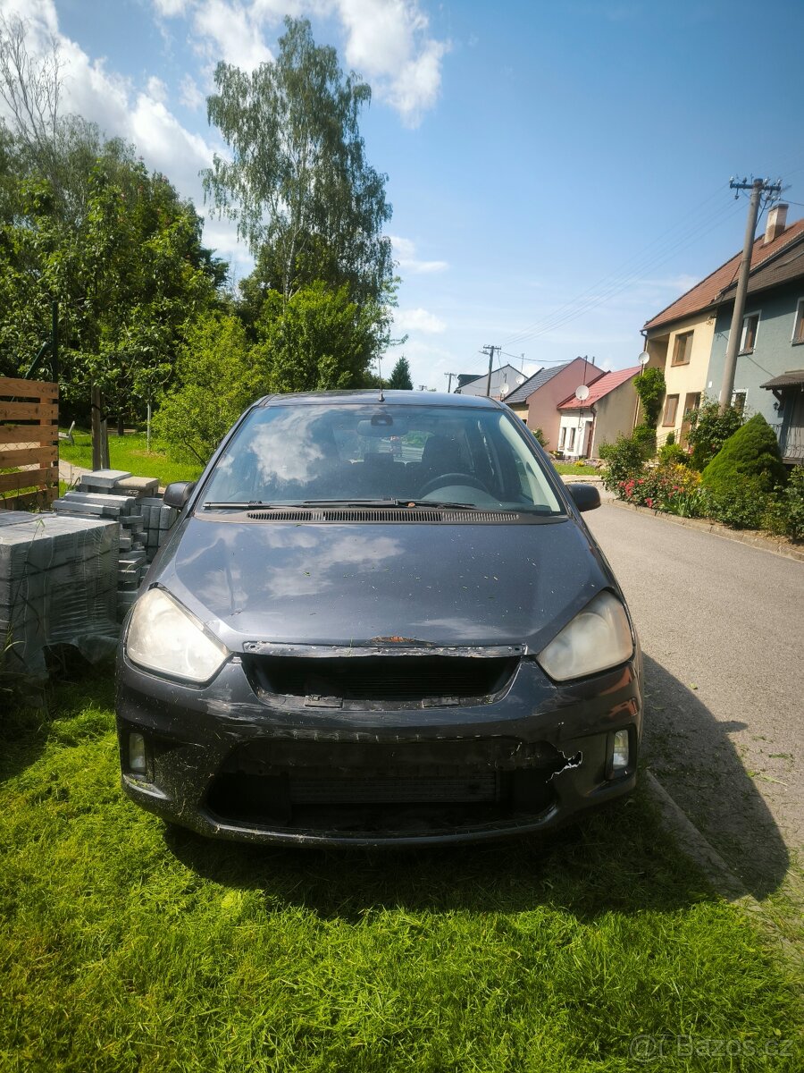 Ford Cmax 2008, po drobné havárii -pojízdné