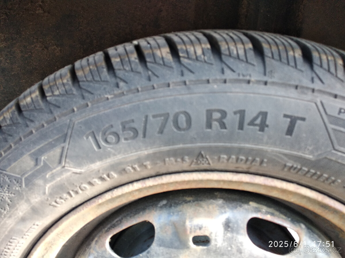 prodám zimní kola 165/70/14 fabia 1
