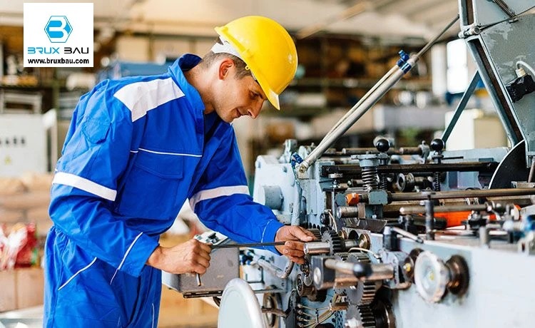 Zámečníci / Mechanici na hydrauliku do Salzgitter Německo