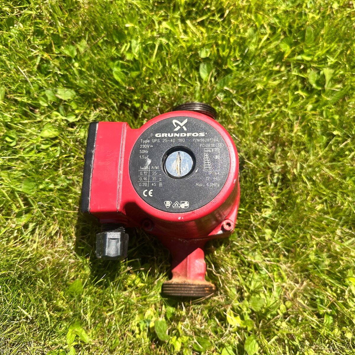 Čerpadlo Grundfos ups 25-40 180
