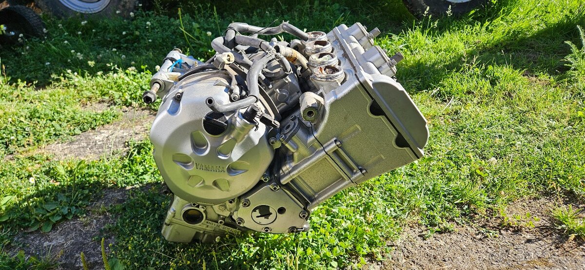 Motor Yamaha FZ1 Fazer 2006
