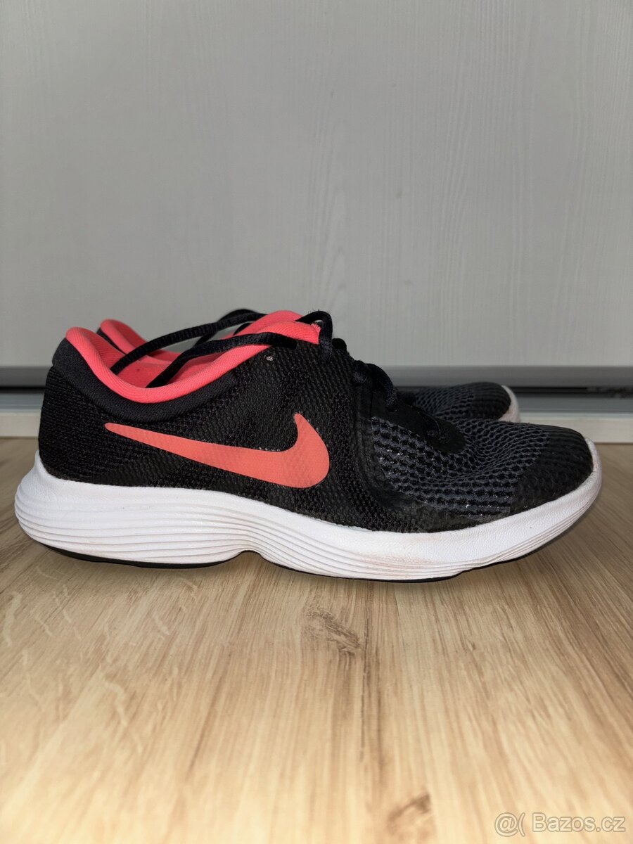 Boty Nike vel.36,5