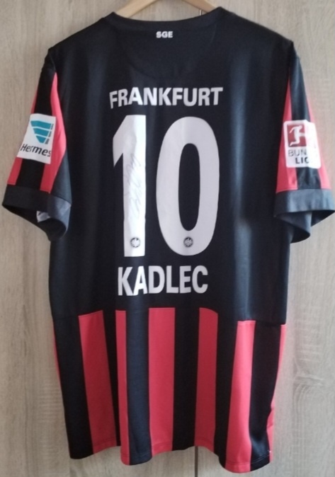 VÁCLAV KADLEC (EINTRACHT FRANKFURT) prodám originální dres.