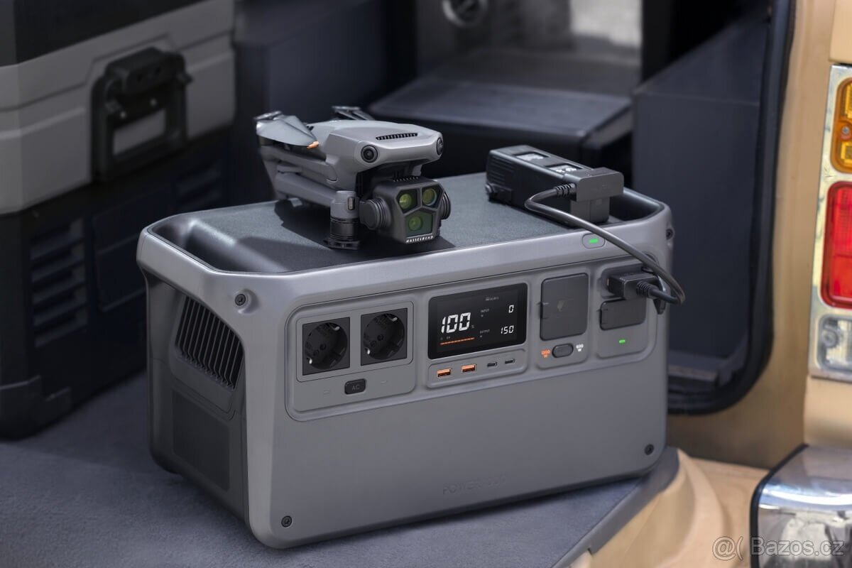 DJI Mavic 3 Pro Fly more combo