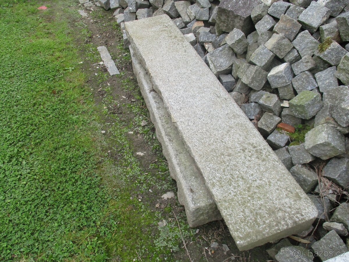 Žulovové schody