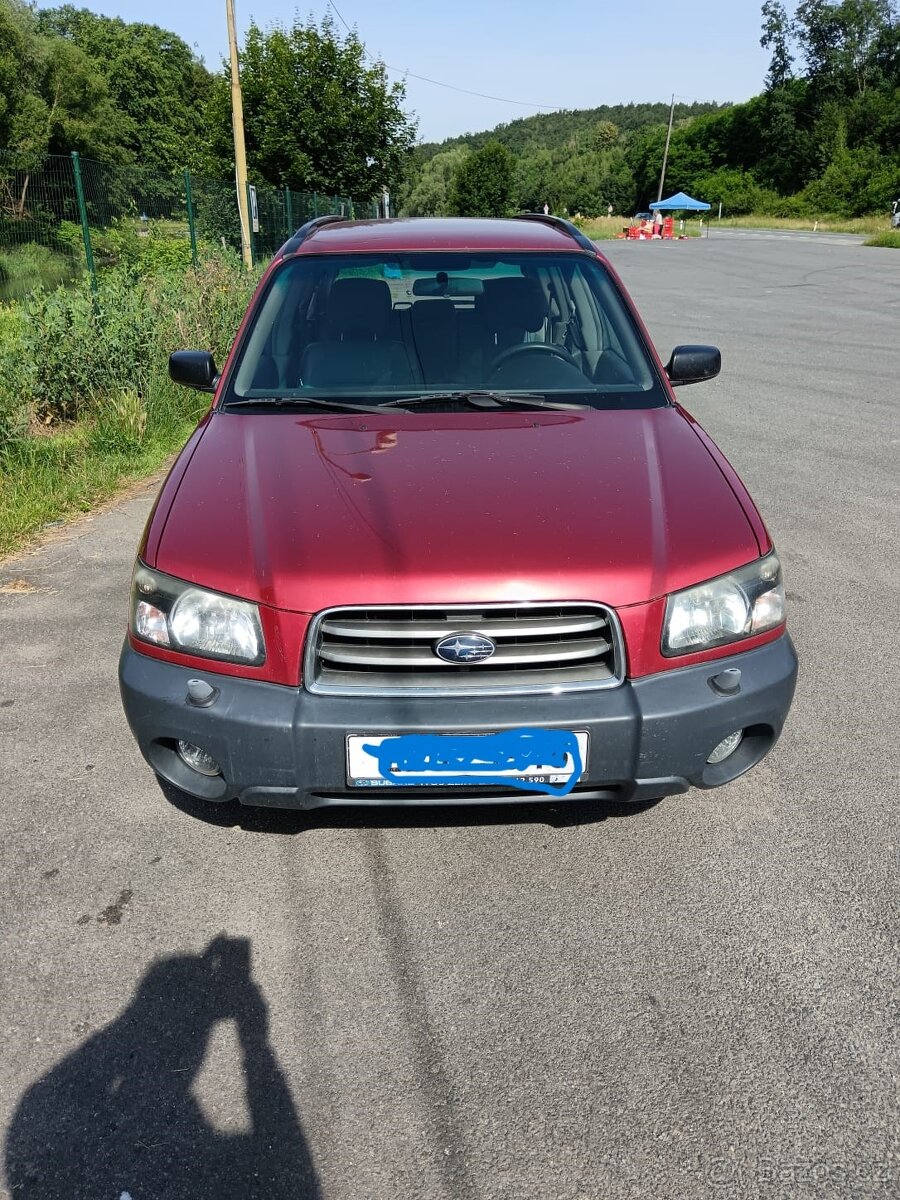 Subaru Forester 2.0 (2005, 215.000 km)