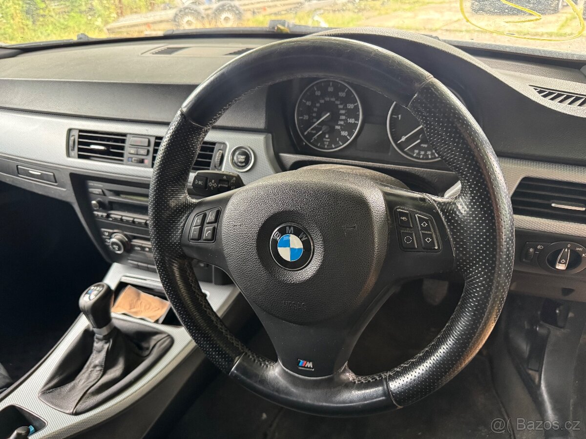 BMW E90/E91/E87 M-Paket volant kompletni
