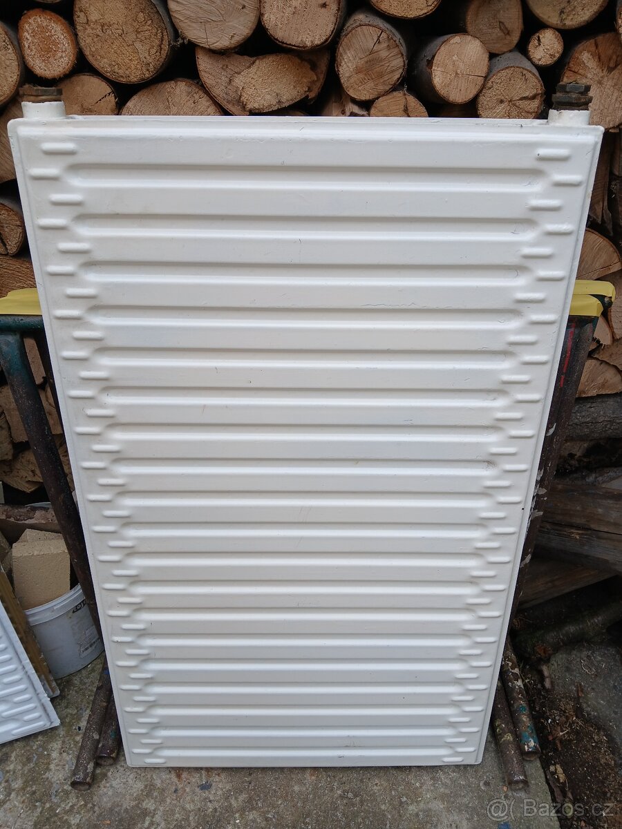 Deskový radiator