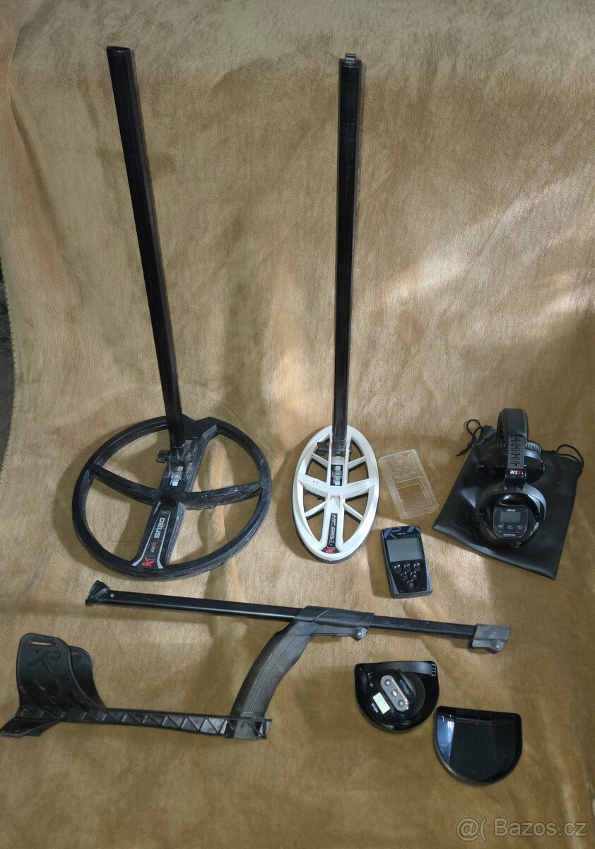 Detektor kovů Deus XP