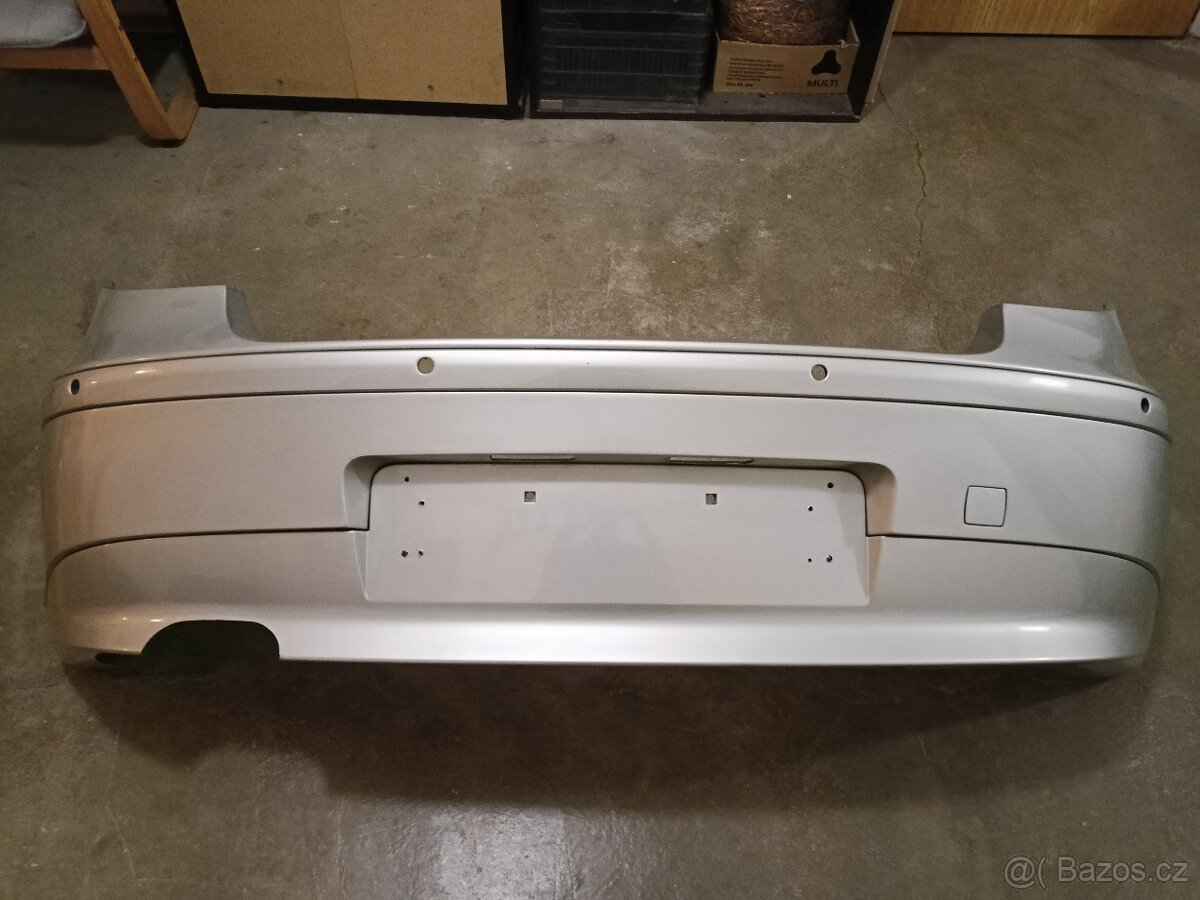 Zadní nárazník BMW e87