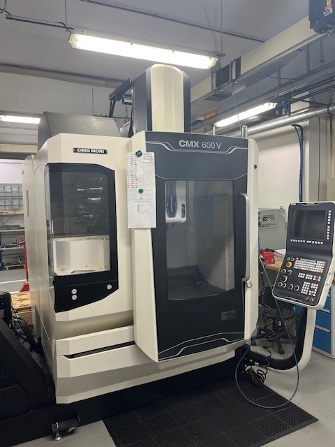 CNC frézovací centrum DMG CMX 600V