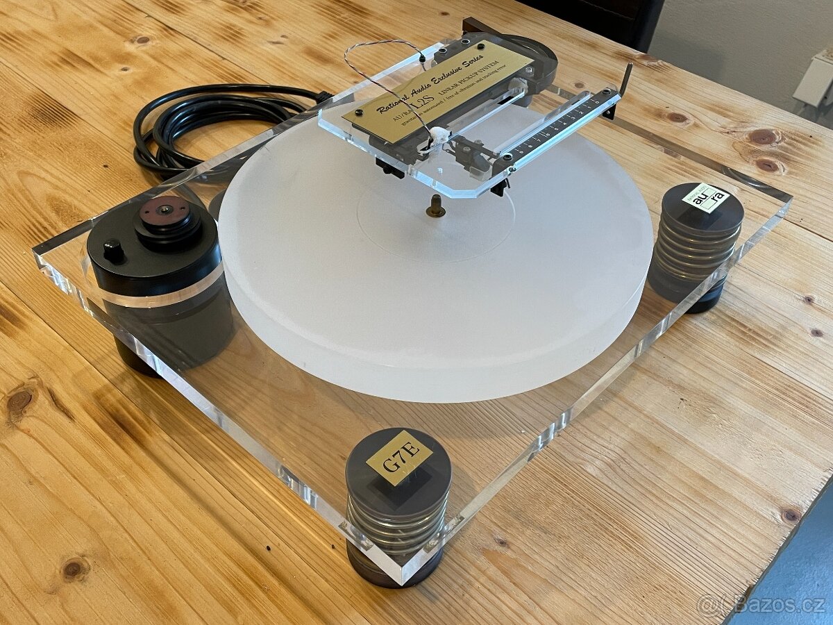 Gramofon AU/RA G7E tangenciální