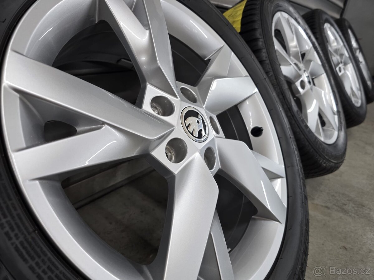 Zimní sada alu kol Škoda Octavia 4 r17