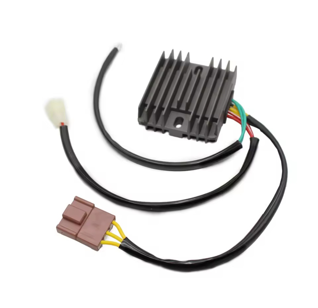 Regulátor dobijeni KTM, Husqvarna