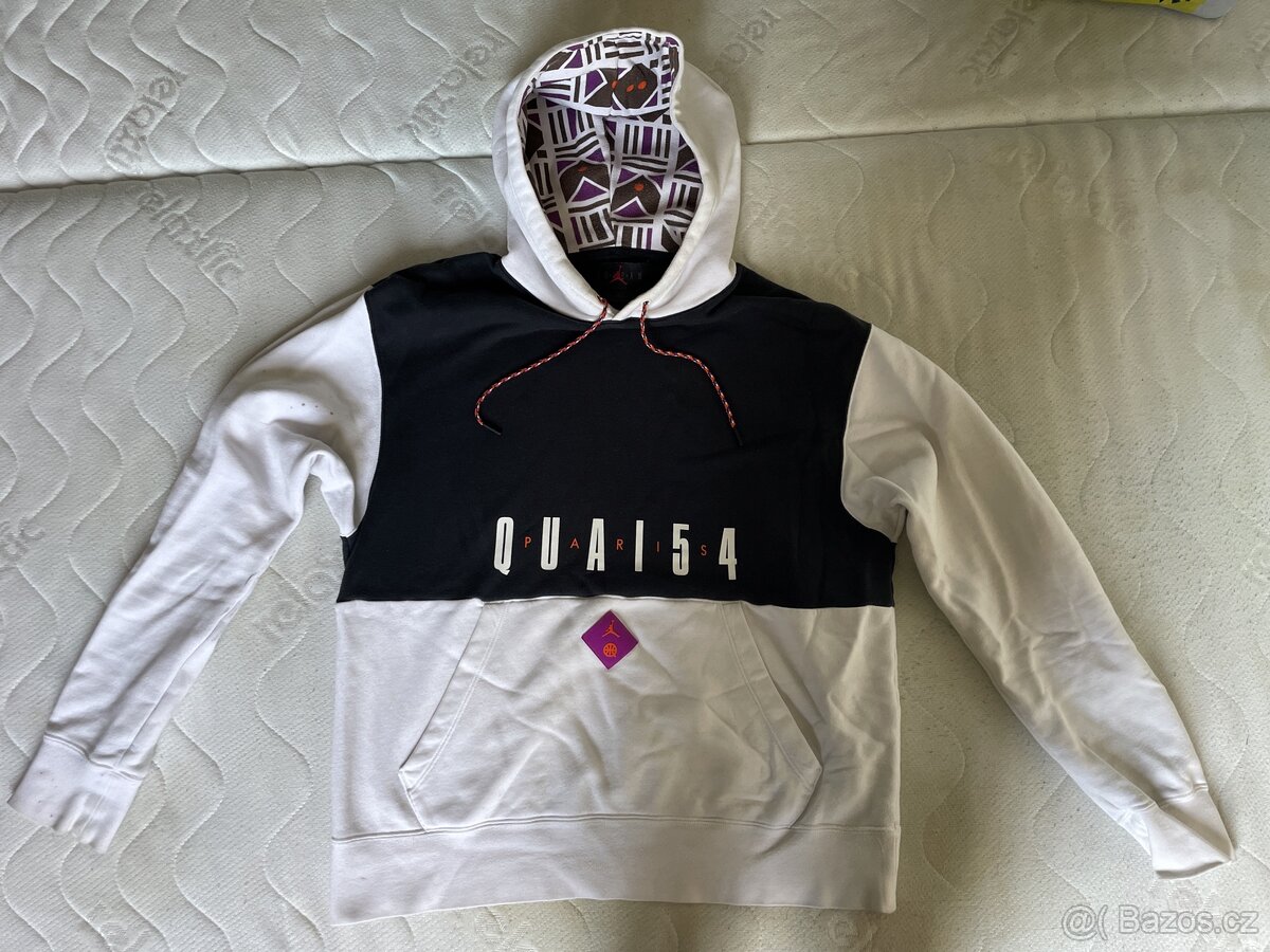 Mikina s kapucí Air Jordan QUAI 54 Paris vel.M