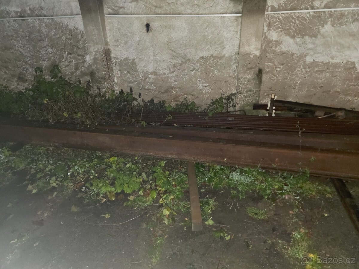 Íčko 2x 3m dlouhe a 4.47m dlouhe