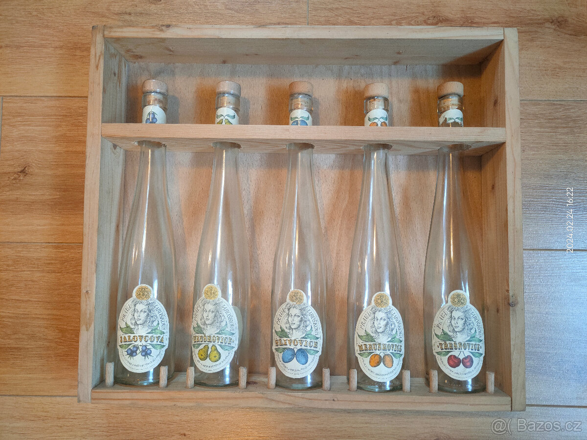 Set 5-ti 0,5l lahví na pálenky