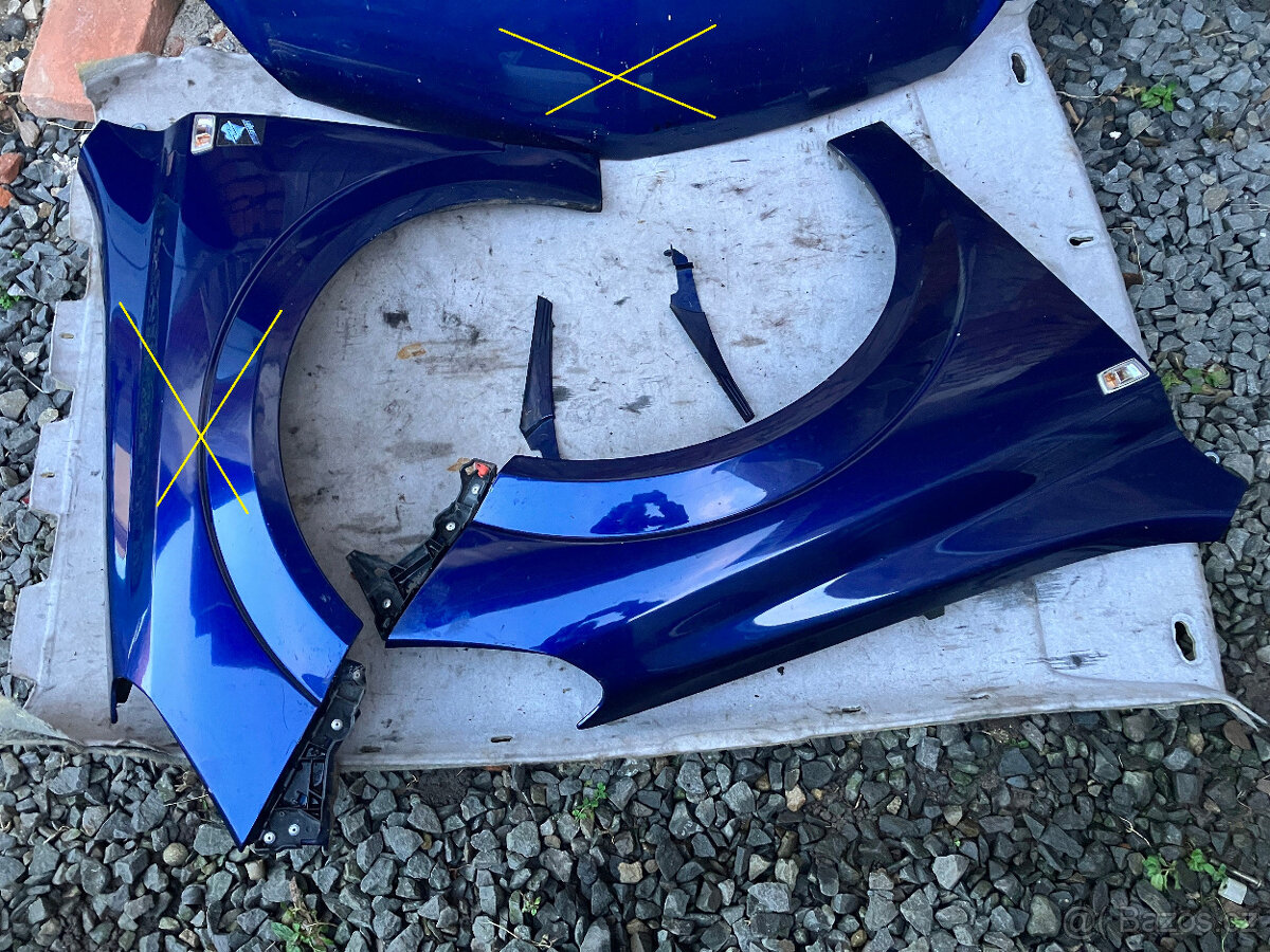 Pravý blatník Opel Astra H