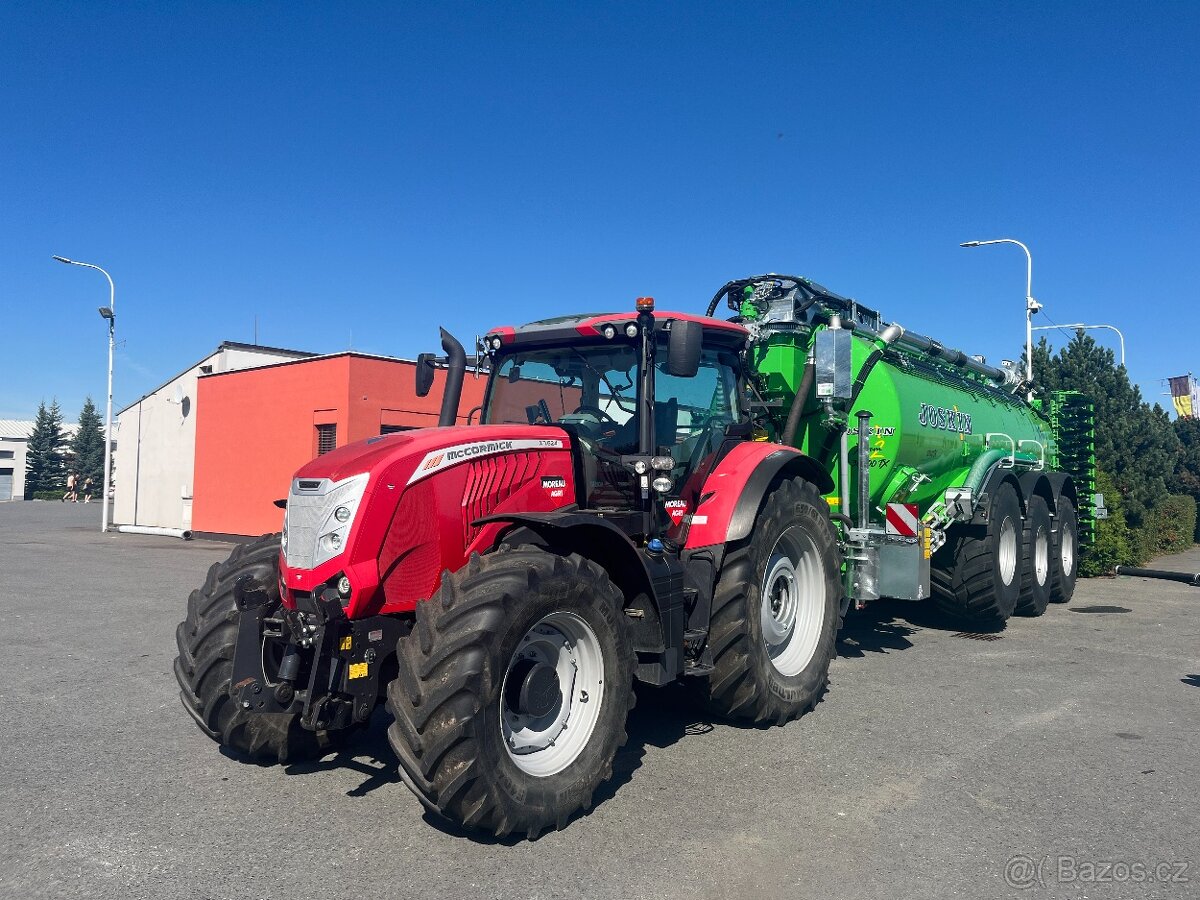 kolový traktor McCormick X7.624 VT-DRIVE