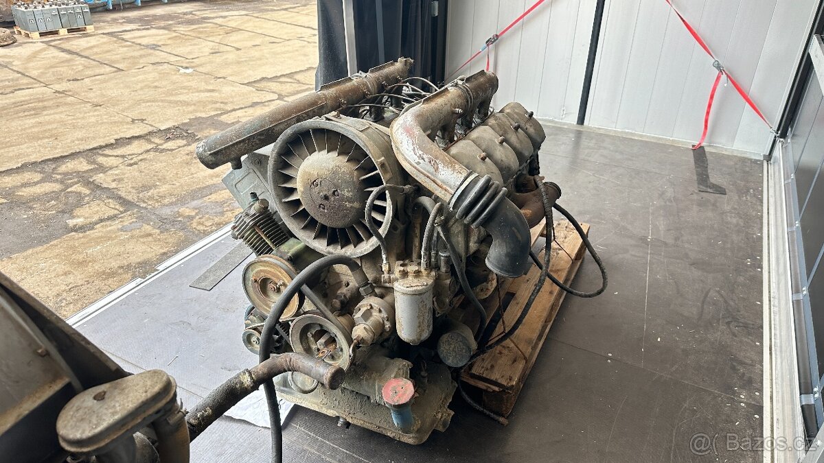 Motor T138 8V