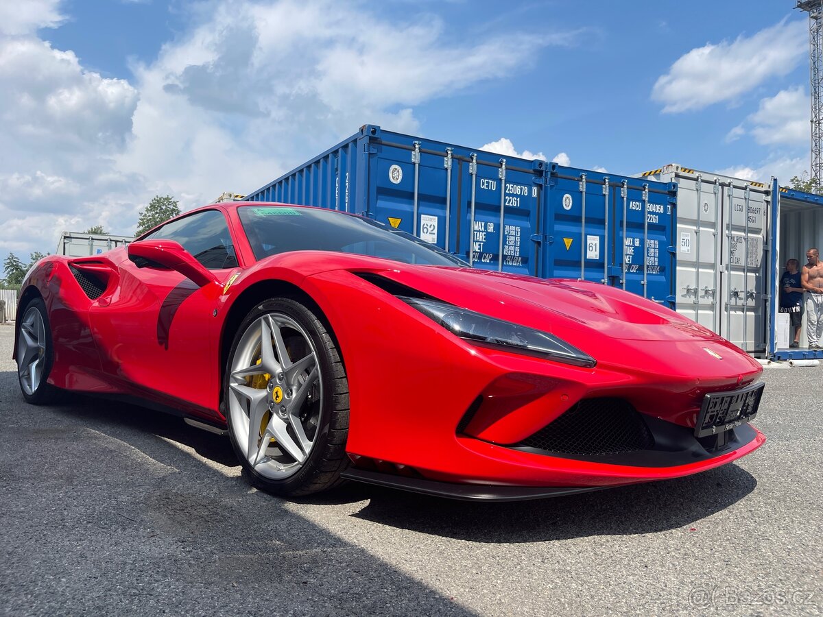 Ferrari F8 tributo 2022 TOP STAV